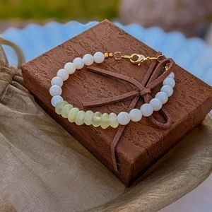 Natural Nephrite Jade & Round White Shell Gold Filled Beaded Bracelet